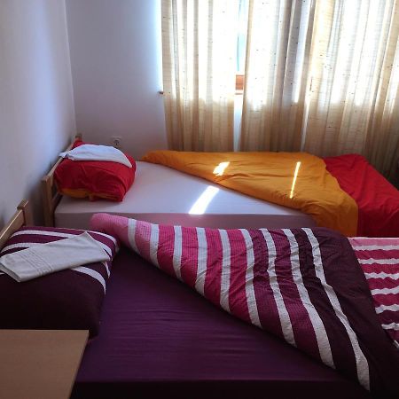 Feel Like Home Guest House ซาราเยโว ภายนอก รูปภาพ